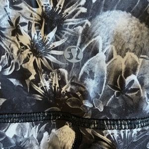 Lululemon crop leggings